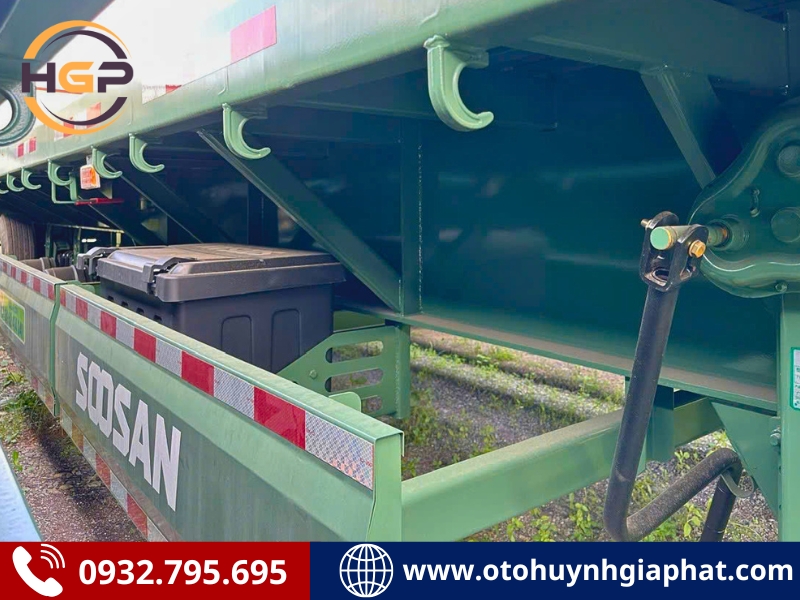 Thùng đồ nghề của mooc sàn SOOSAN 3 trục 40 FT 2026