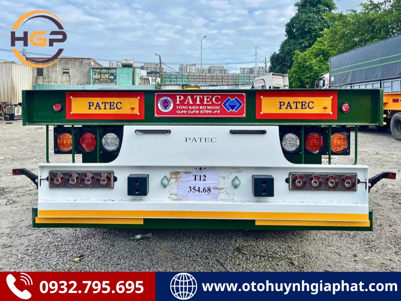 Mặt sau của mooc sàn 45 feet Patec Xinhongdong - Lốp 12.00R20
