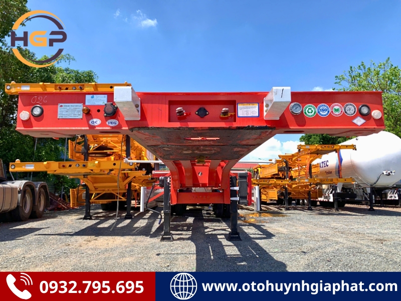 Mặt trước của mooc cổ cò XINHONGDONG 45 feet