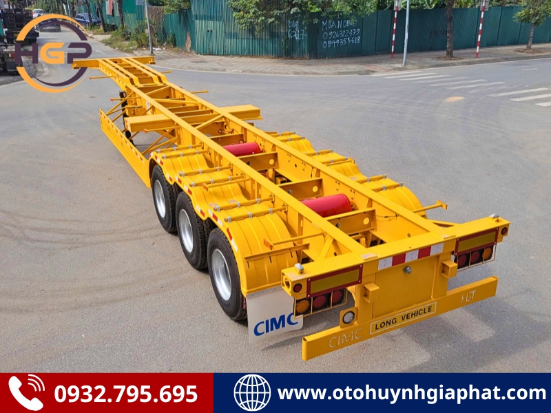 Phân phối giá mềm - Rơ mooc cổ cò CIMC HUAJUN 45 feet 3 trục mới