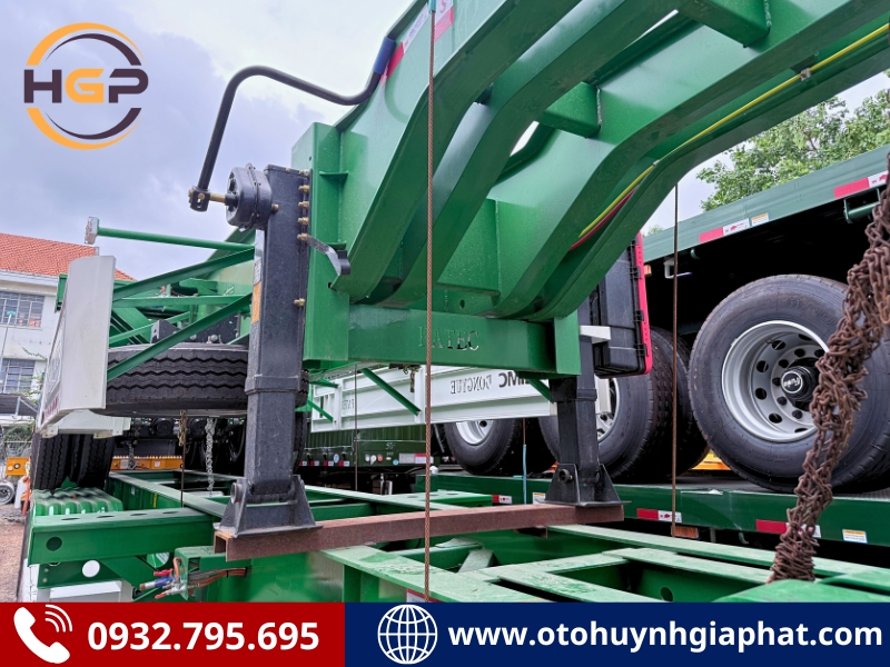 Chân chống của rơ mooc cổ cò CIMC DONGYUE 45 feet