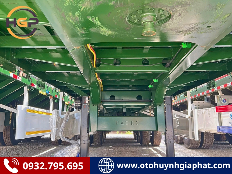 Chassis của mooc mui lào Xinhongdong xác nhẹ 6.7 tấn