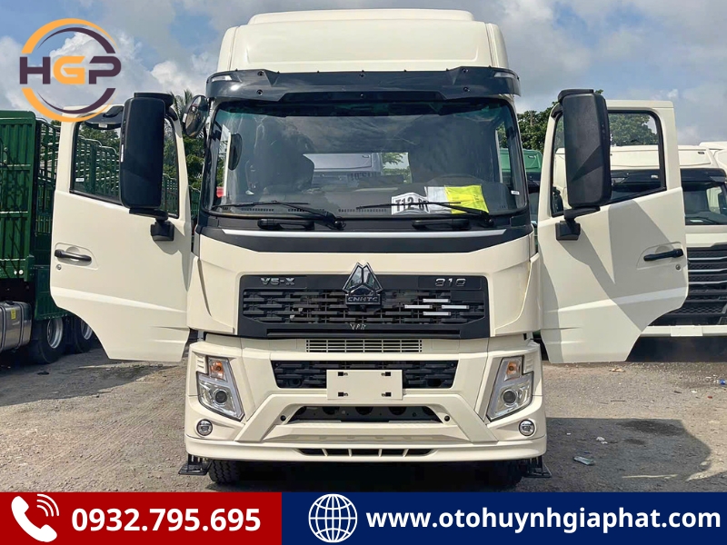 Xe đầu kéo Howo 1 cầu cabin V5-X động cơ 310HP